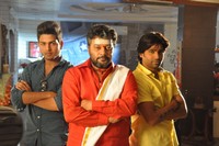 Evariki Evaru Movie on Location Stills